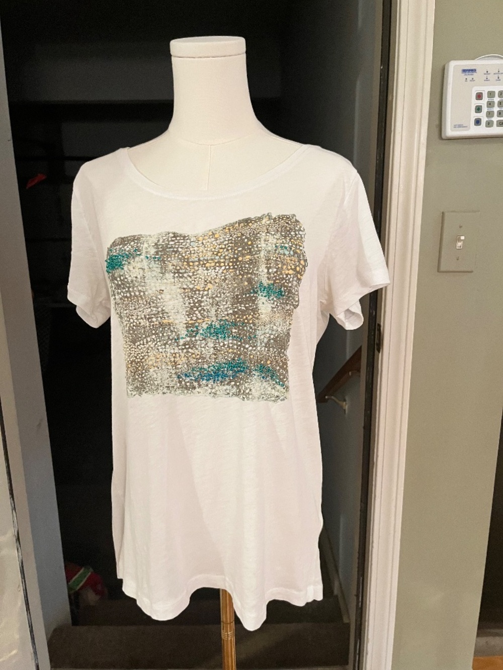 J.Crew Vintage Collector Graphic T-Shirt White Textured Abstract Art - Picture 2 of 5